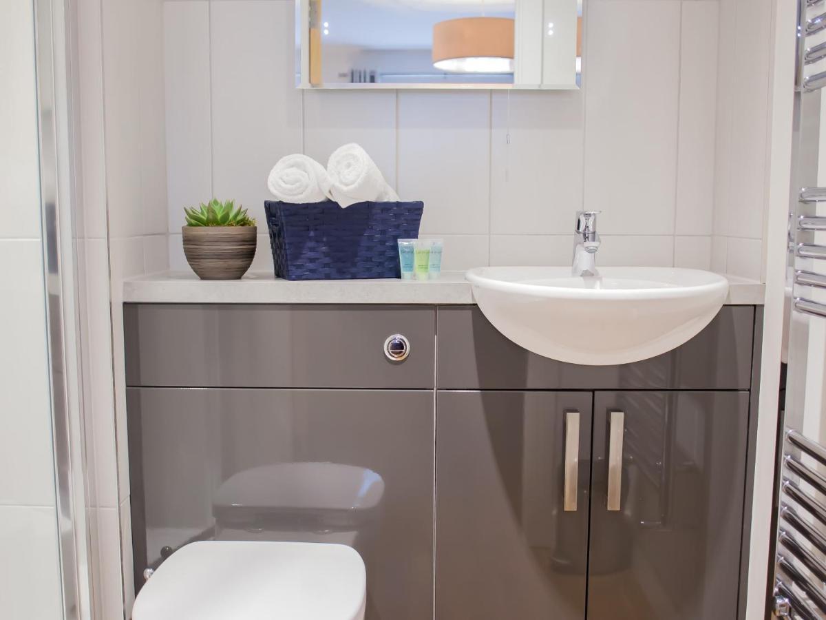 Henge House, Bluestone Apartment Bath Exterior foto